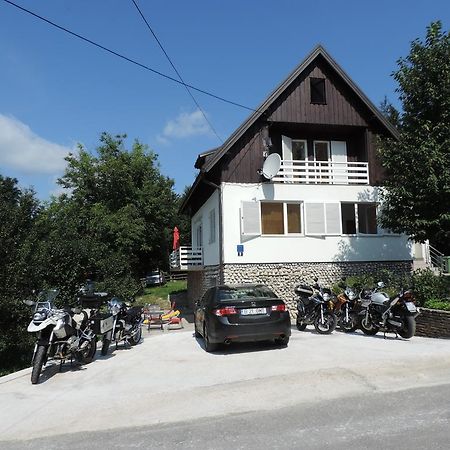 Guesthouse Nikola Plitvička Jezera Exterior foto
