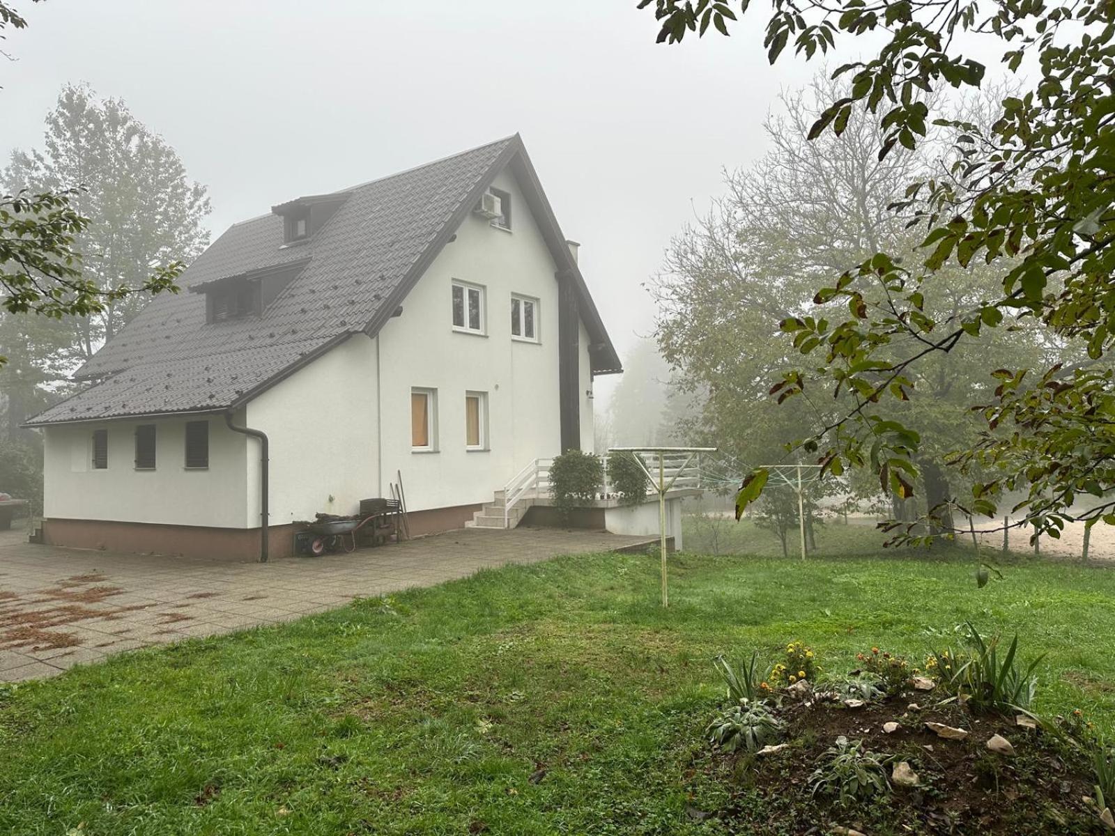 Guesthouse Nikola Plitvička Jezera Exterior foto